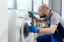 Jak wyczyścić pralkę – czyszczenie, odkamienianie i odgrzybianie pralki