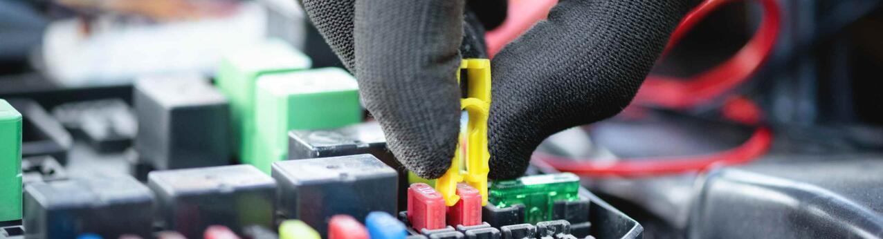 Rodzaje bezpieczników samochodowych