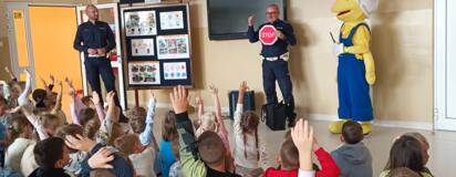PSB Mrówka w Busku-Zdroju przeprowadziła akcję "Bezpieczna droga do szkoły"